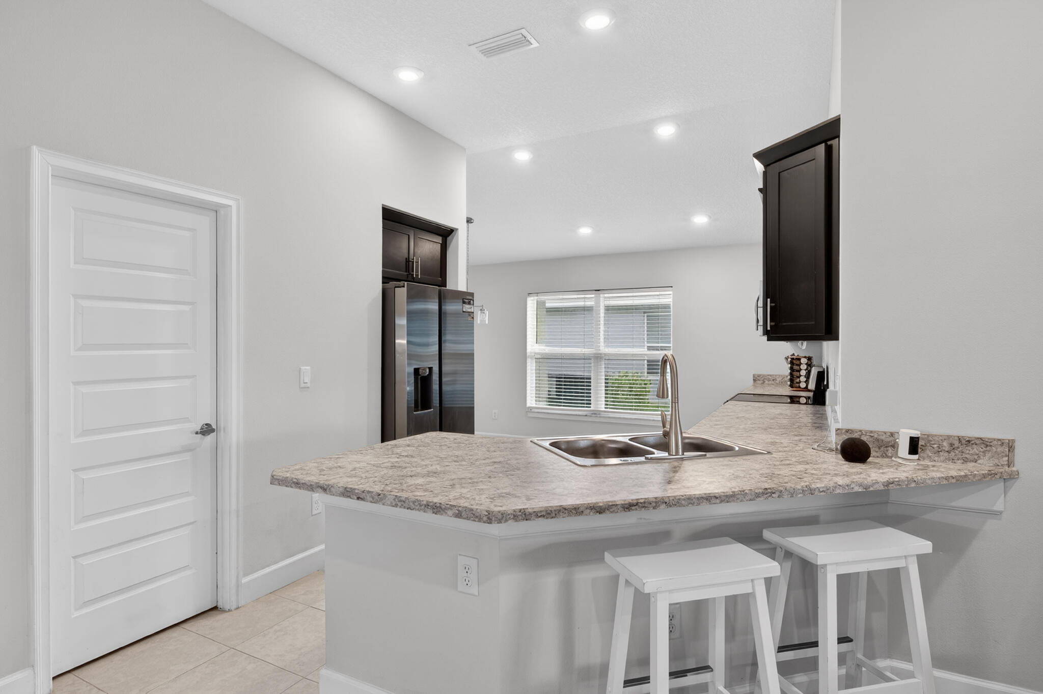 WATERSTONE - Residential