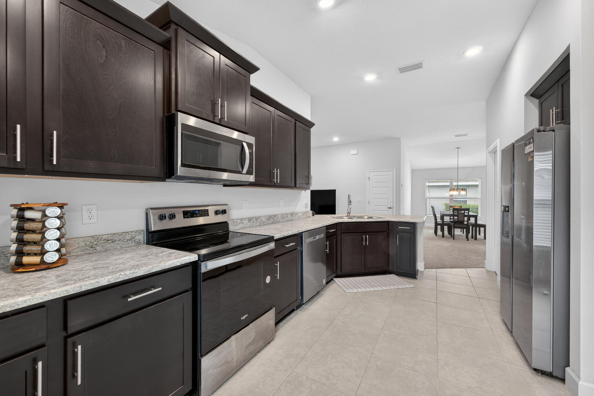 WATERSTONE - Residential