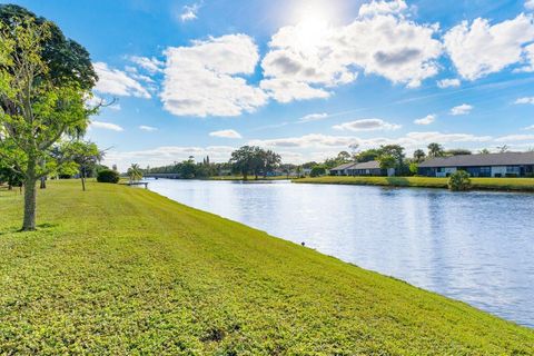 A home in Royal Palm Beach