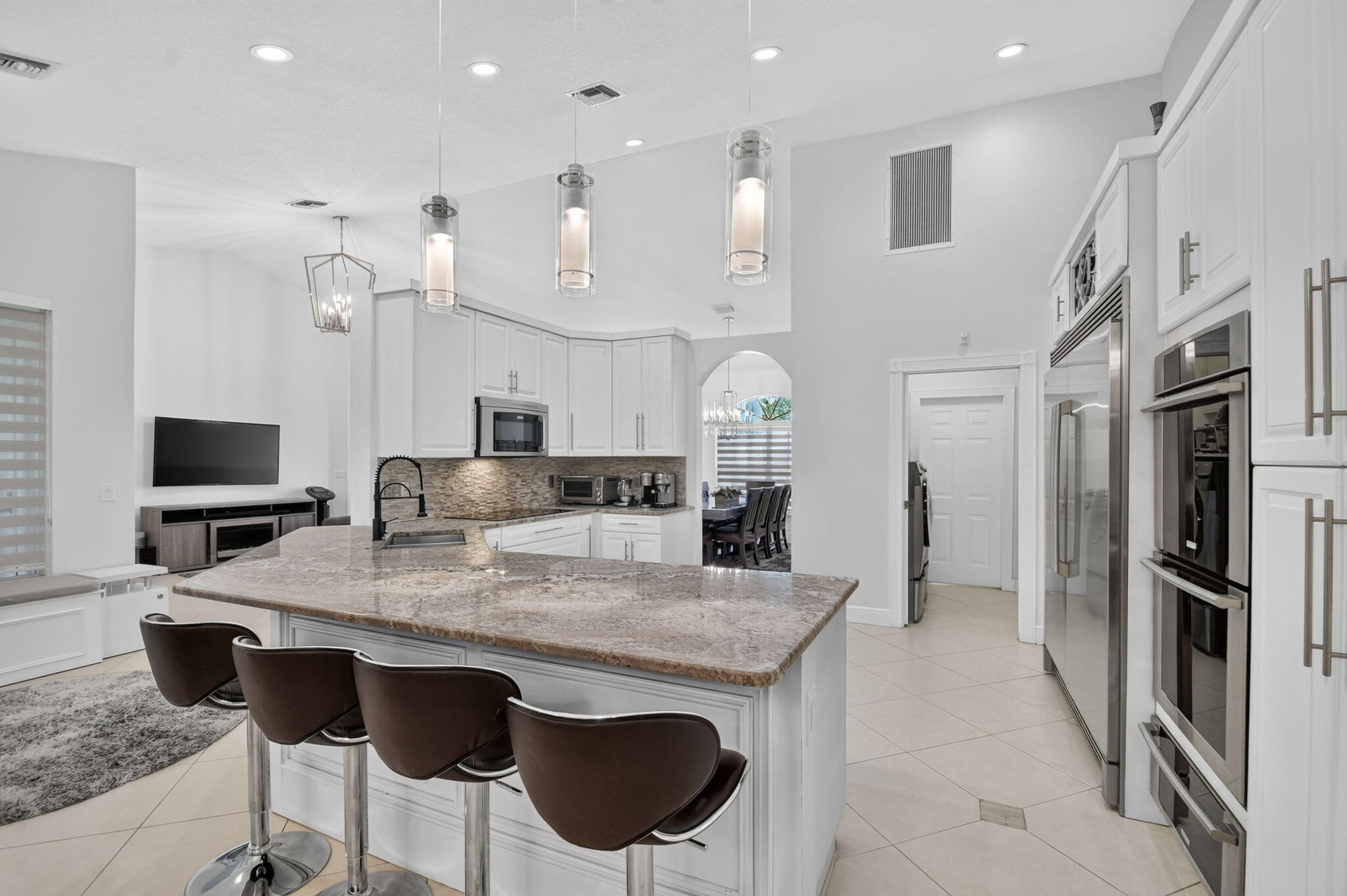 2676 YARMOUTH Drive