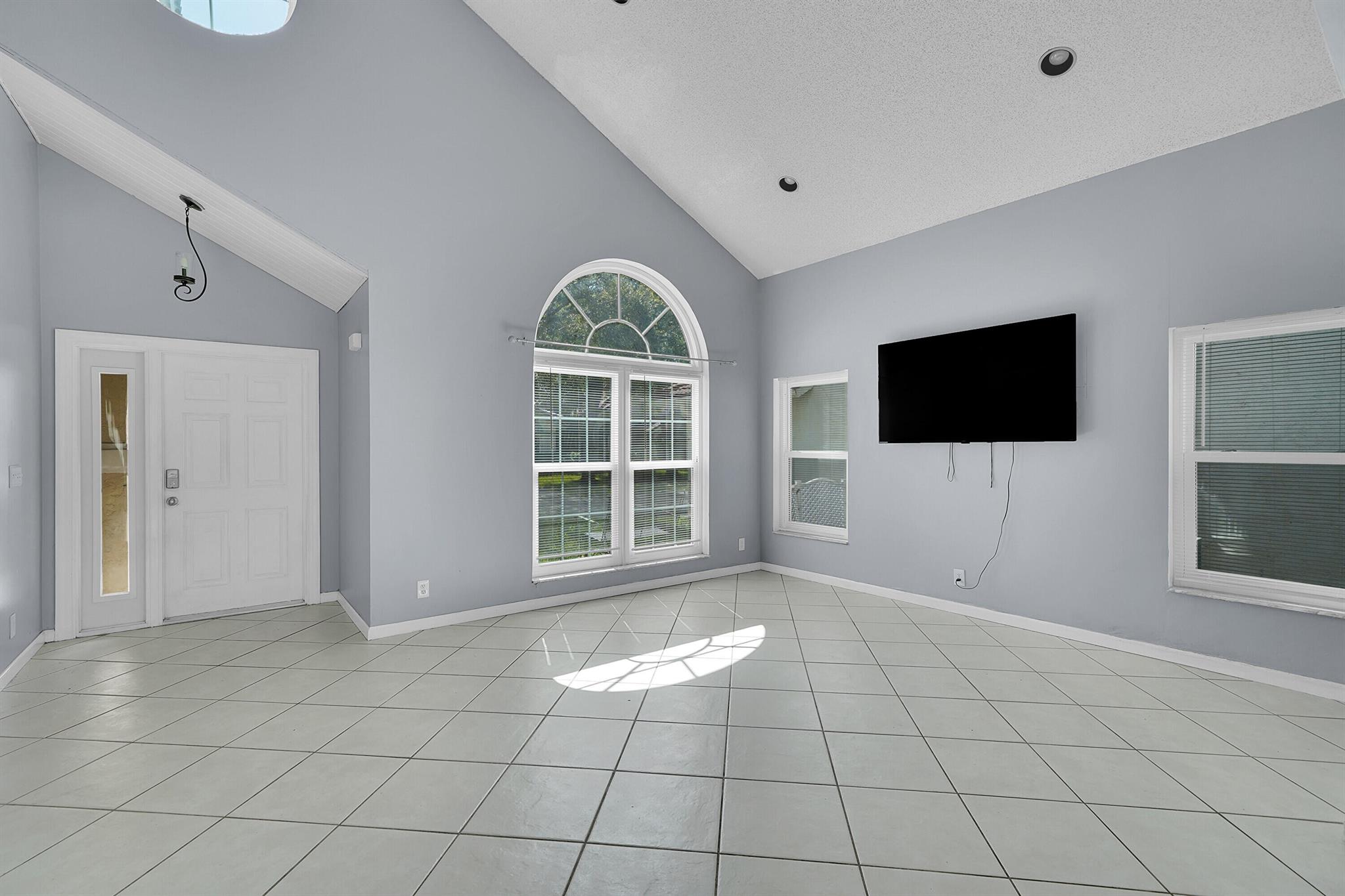 Coral Lakes Estates Phase - Residential