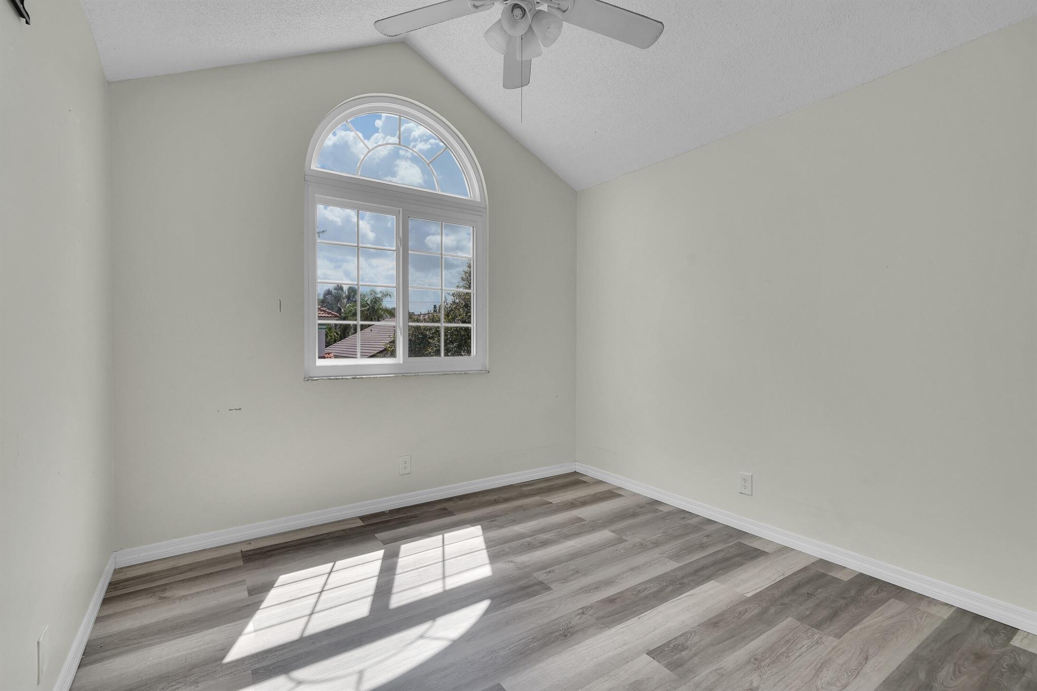 Coral Lakes Estates Phase - Residential