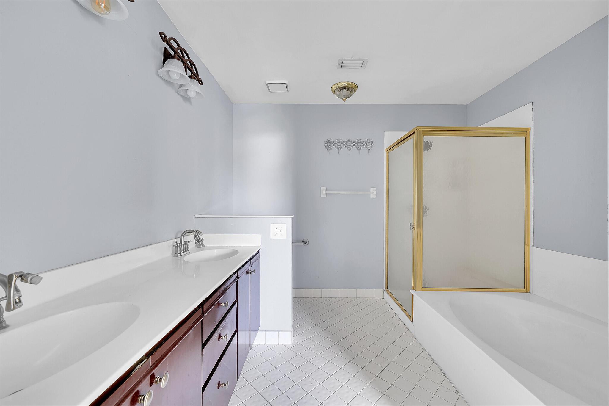 Coral Lakes Estates Phase - Residential