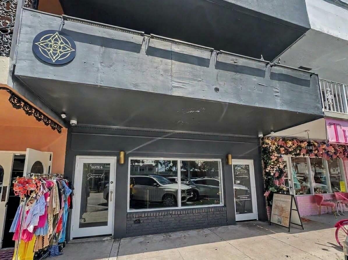 3020 N Federal Highway #6