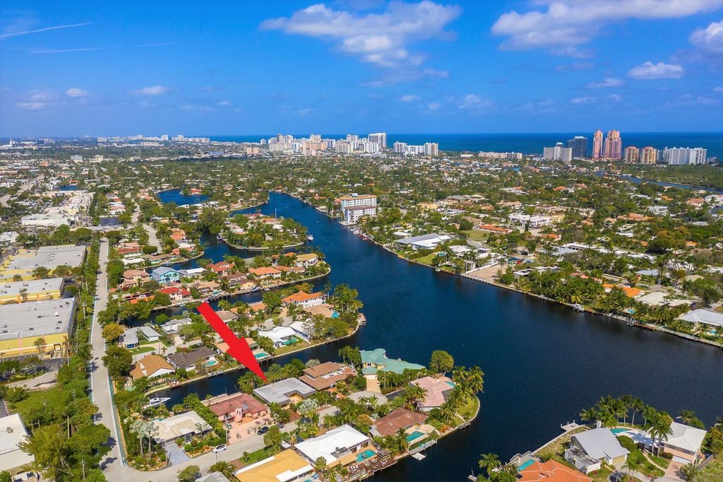 Photo of 2213 NE 16th Street, Fort Lauderdale, FL 33304 (MLS # B26010058)