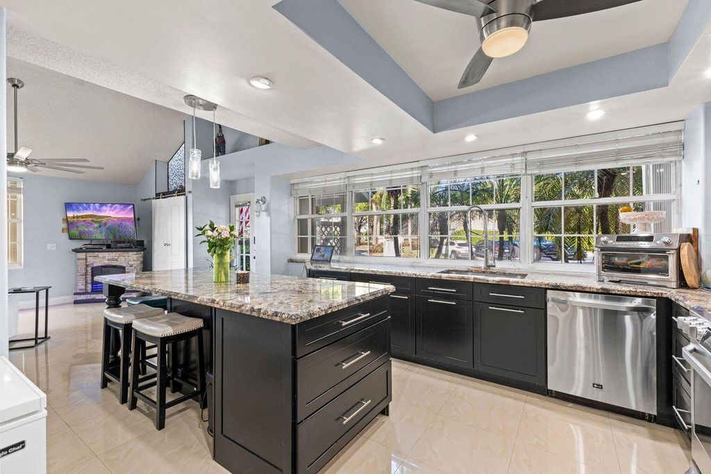 Photo of 1202 Copley Court, Boynton Beach, FL 33436 (MLS # R11151240)