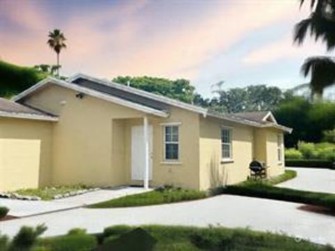 1136 NW 5th Court Fort Lauderdale FL 33311