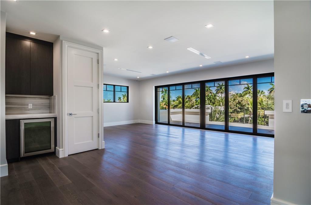 Coral Isles 15-60 B - Residential