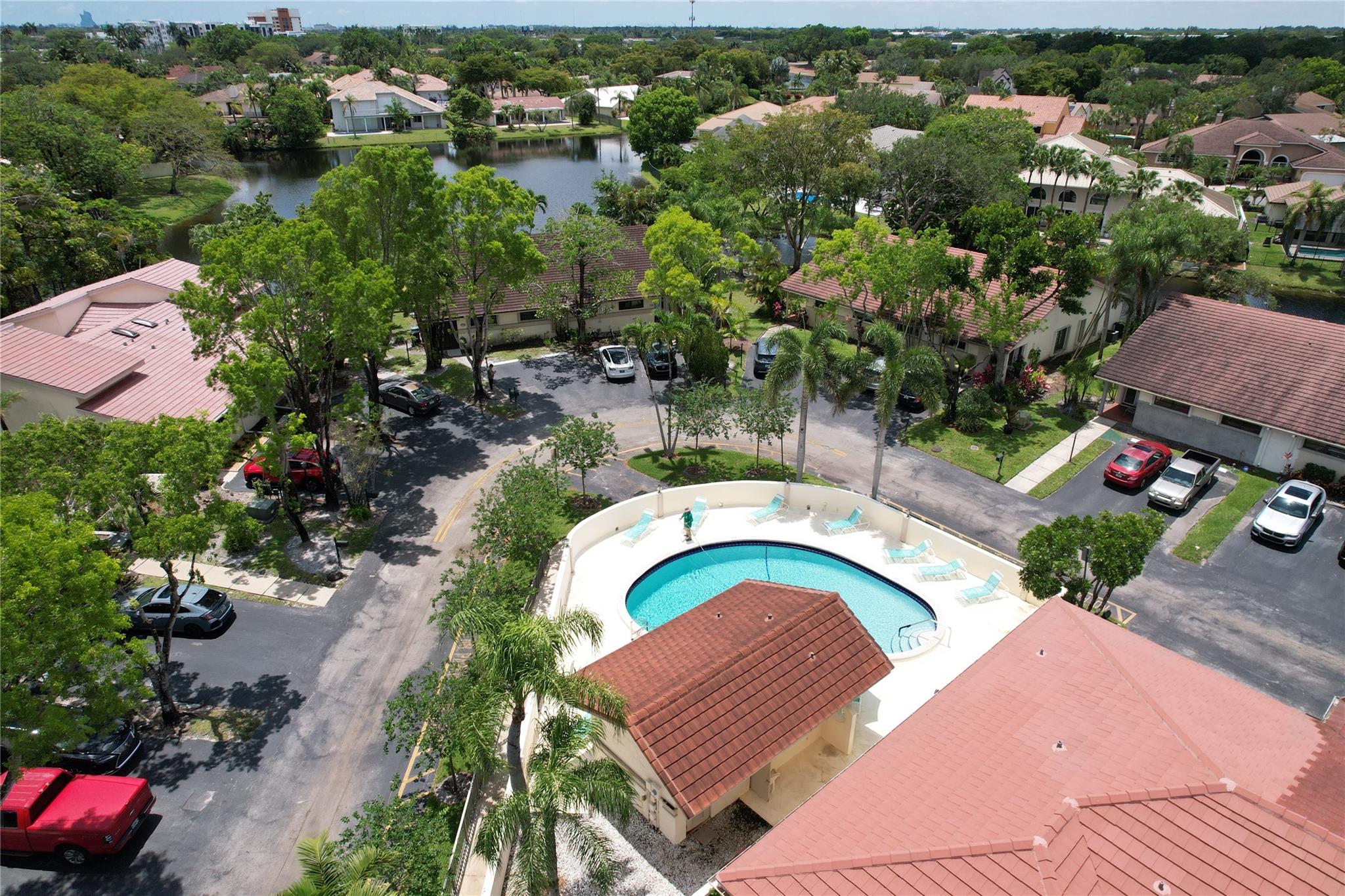 COCORANDA TWIN HOMES - Residential