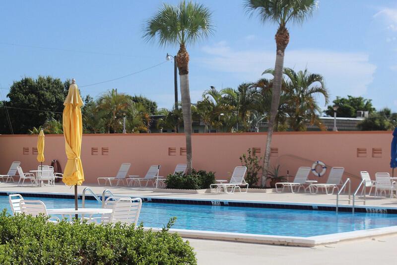 Fort Pierce, Florida 34949, United States, 1 Bedroom Bedrooms, ,2 BathroomsBathrooms,Residential,Active,209547