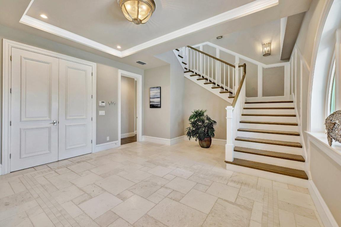 DIAMOND SANDS - Residential