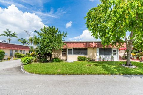 A home in Lake Worth