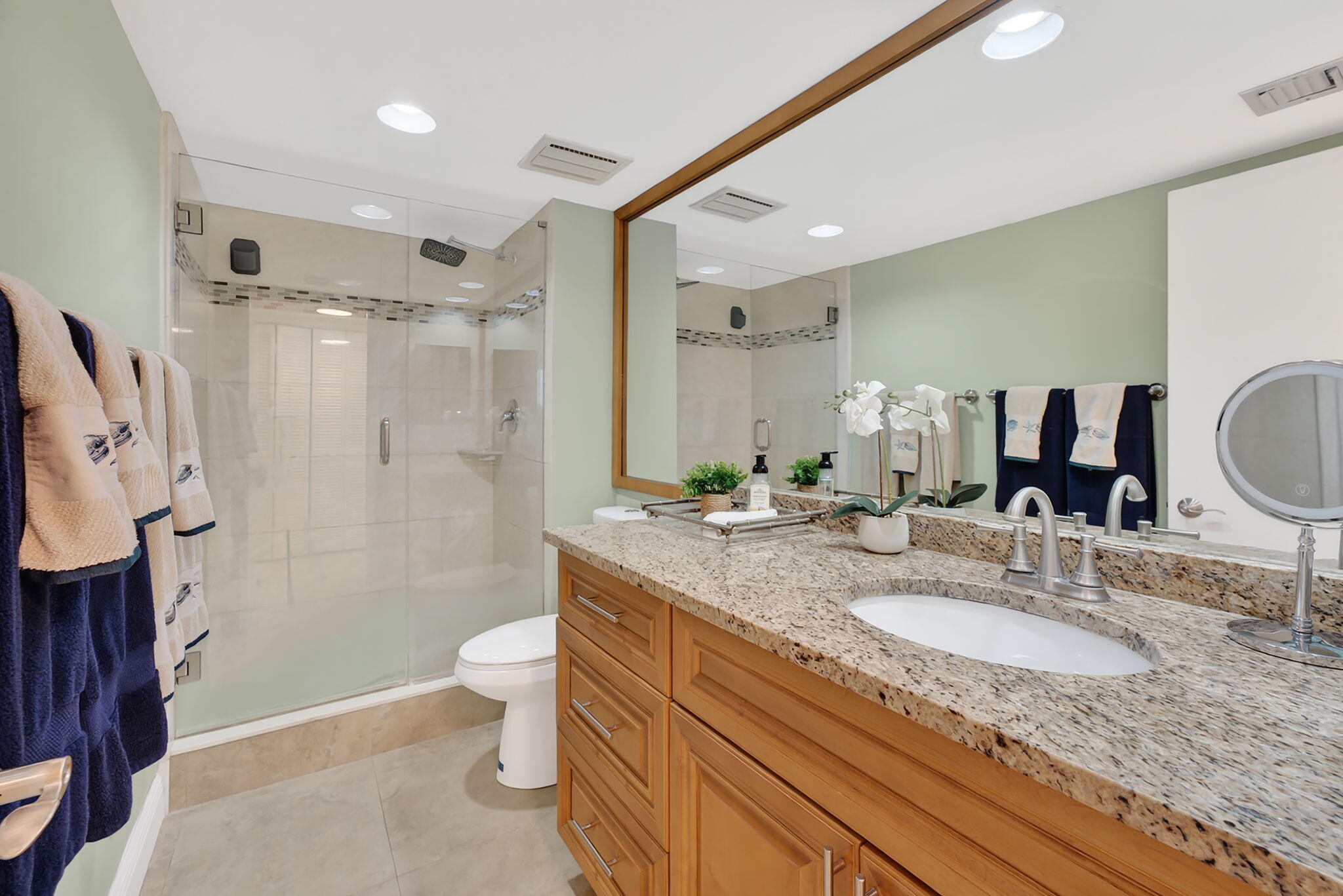DUNE DECK OF THE PALM BEACHES CONDO - Residential Lease