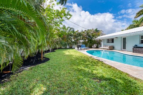 Tiny photo for 5930 NE 21st Lane, Fort Lauderdale, FL 33308 (MLS # B26013793)