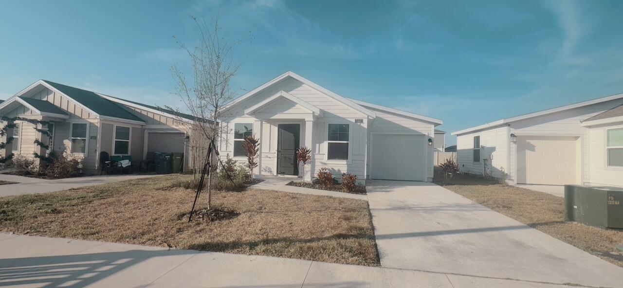 PEACE CREEK RESERVE - Residential