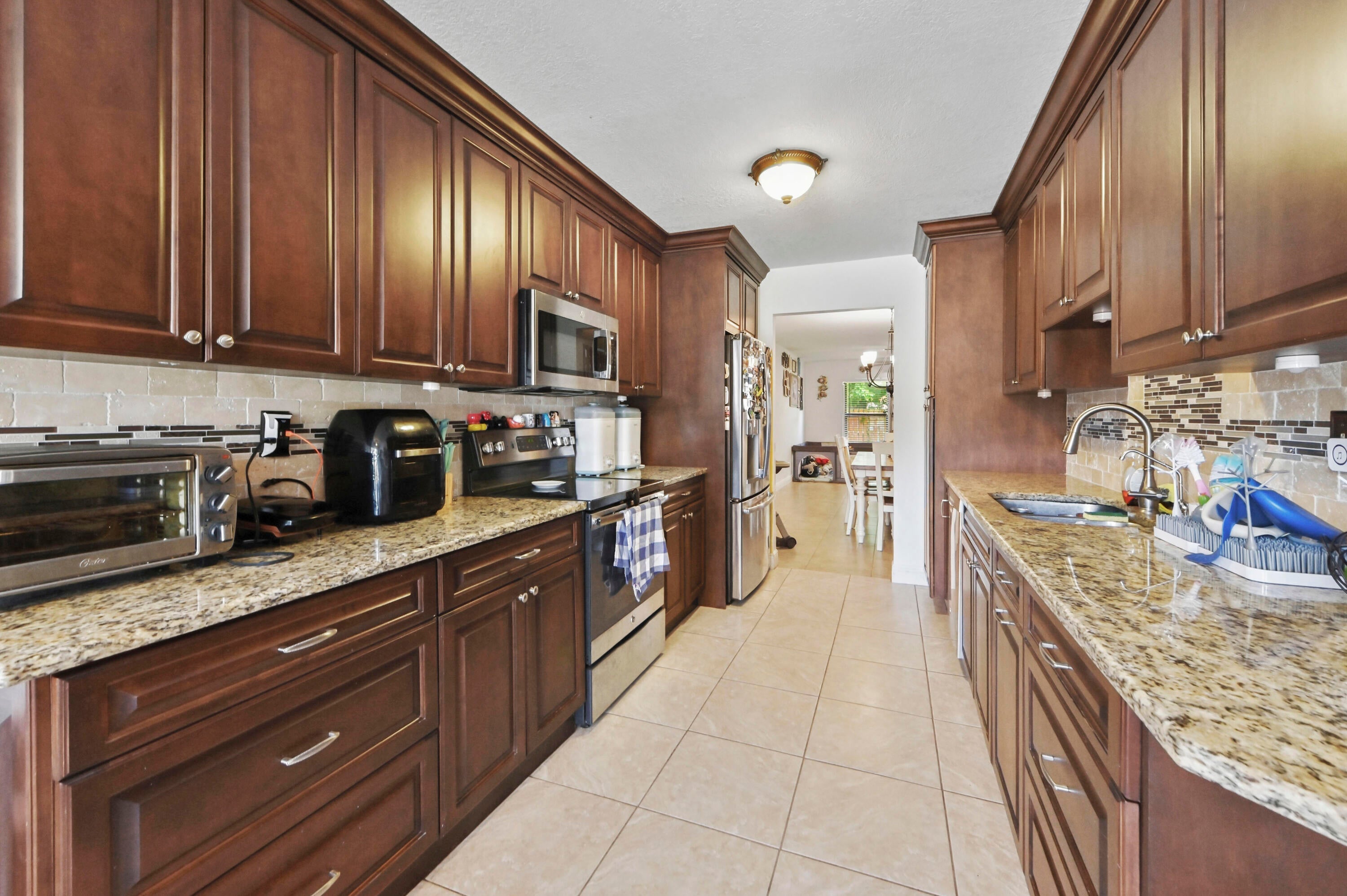 11901 Donlin Drive