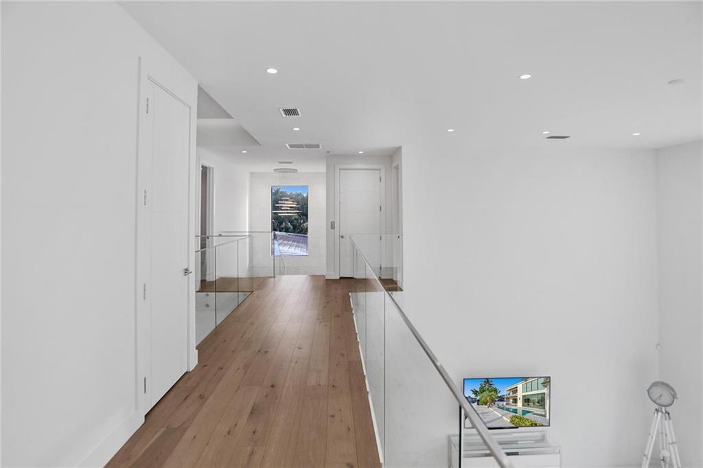 CORAL RIDGE - Residential