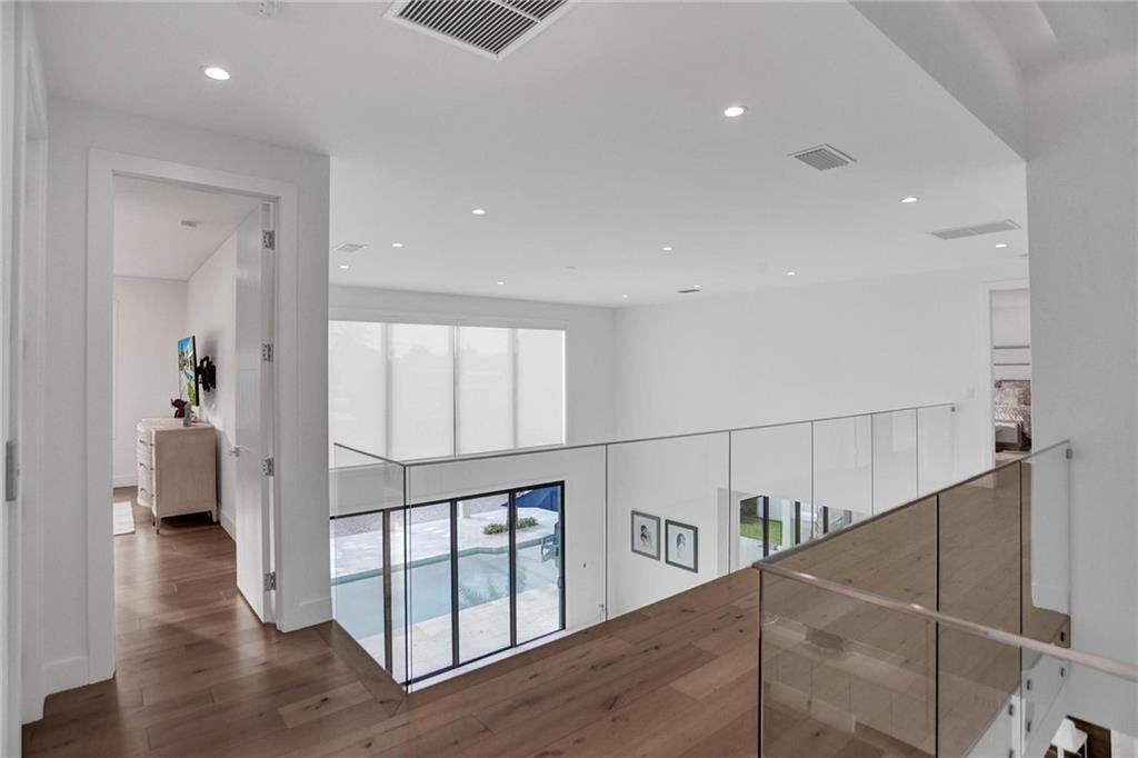 CORAL RIDGE - Residential