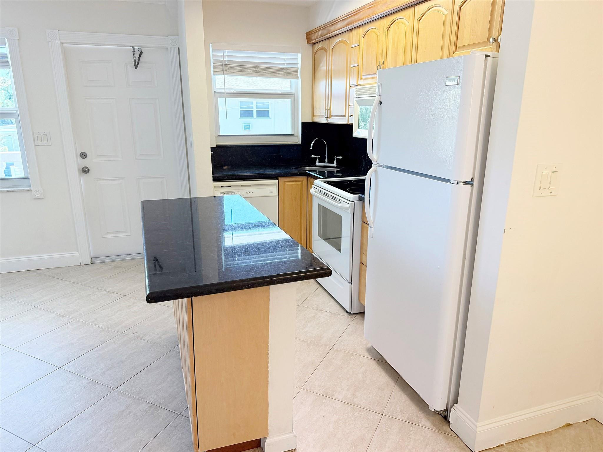 Georgetown Condo - Residential