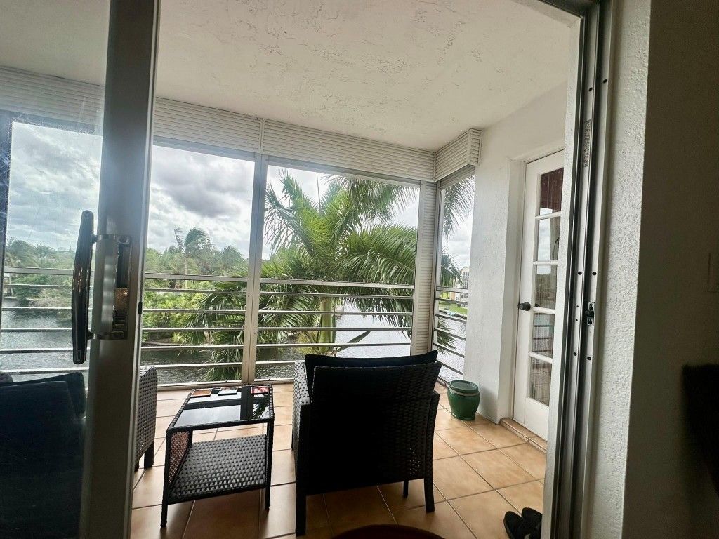 Photo of 3010 NE 16th Avenue #405, Oakland Park, FL 33334 (MLS # F10533330)