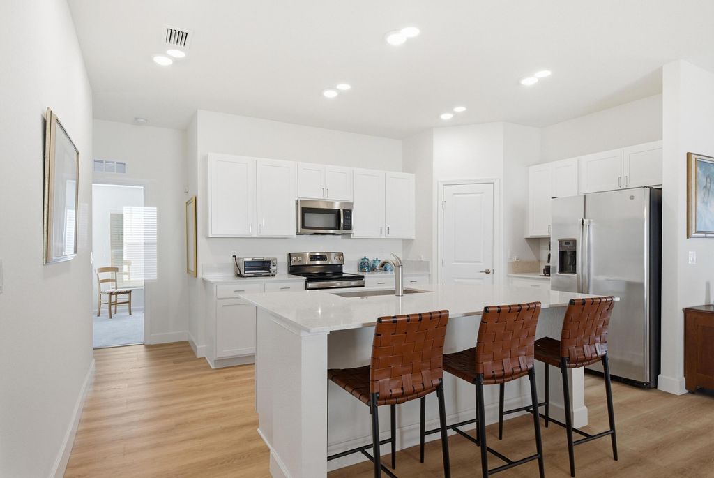 Photo of 868 Bent Creek Drive, Fort Pierce, FL 34947 (MLS # R11153246)