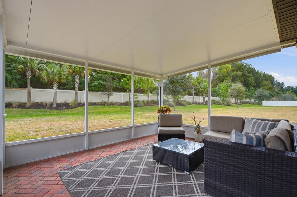 Photo of 868 Bent Creek Drive, Fort Pierce, FL 34947 (MLS # R11153246)