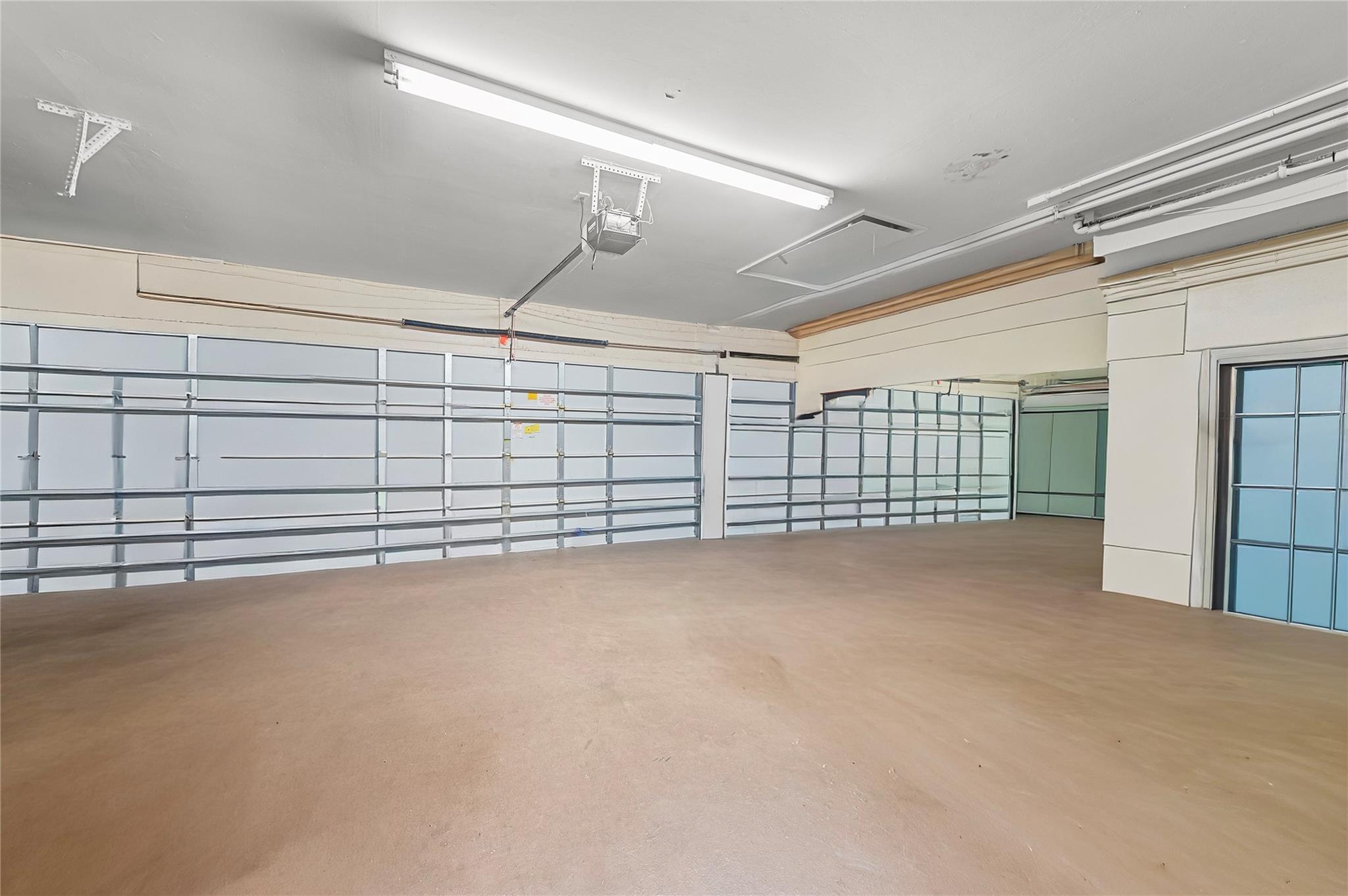 Maplewood Isle - Residential Lease