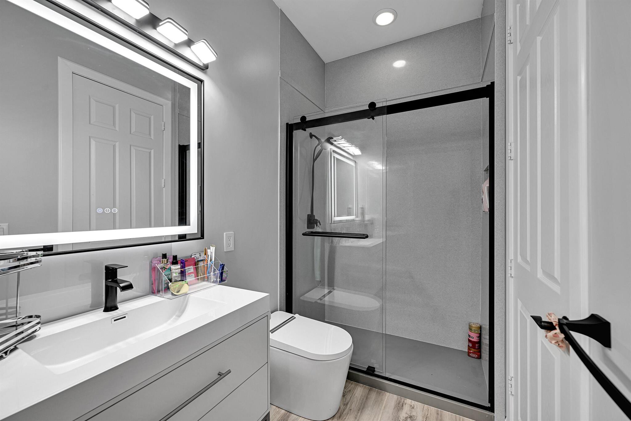 BRIDGES PL 3 - Residential Lease