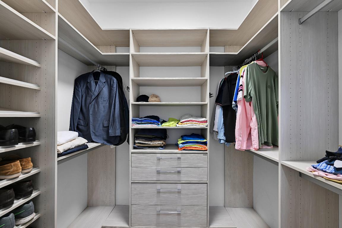 BRIDGES PL 3 - Residential Lease