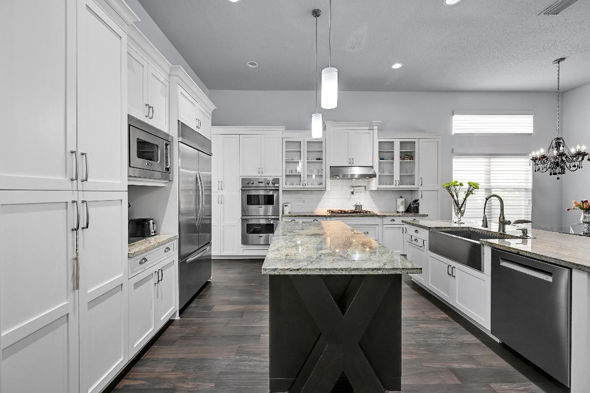 BRIDGES PL 3 - Residential Lease