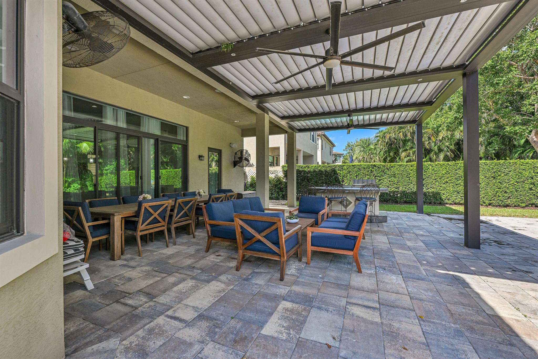 BRIDGES PL 3 - Residential Lease