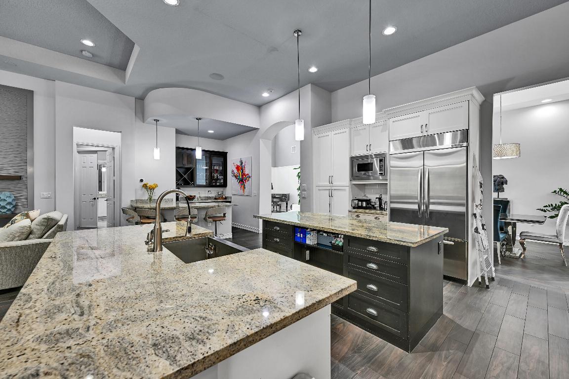 BRIDGES PL 3 - Residential Lease