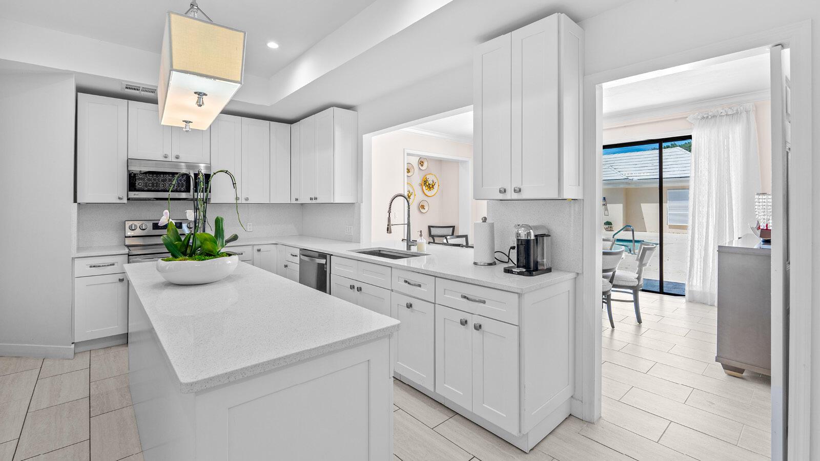 OLD PORT VILLAGE 1 A - Residential