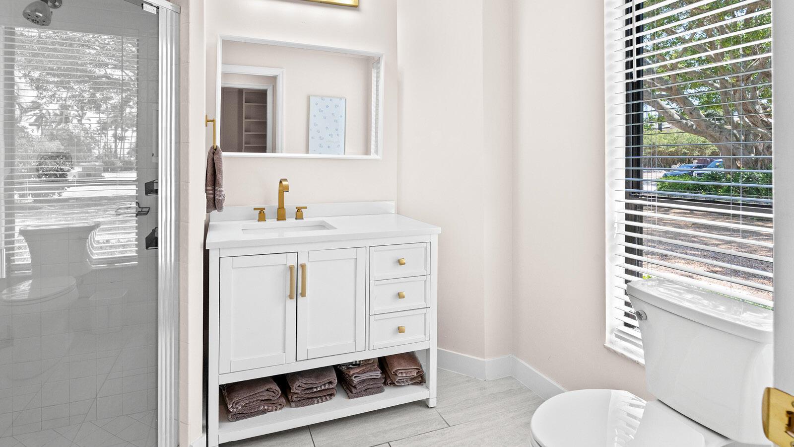 OLD PORT VILLAGE 1 A - Residential