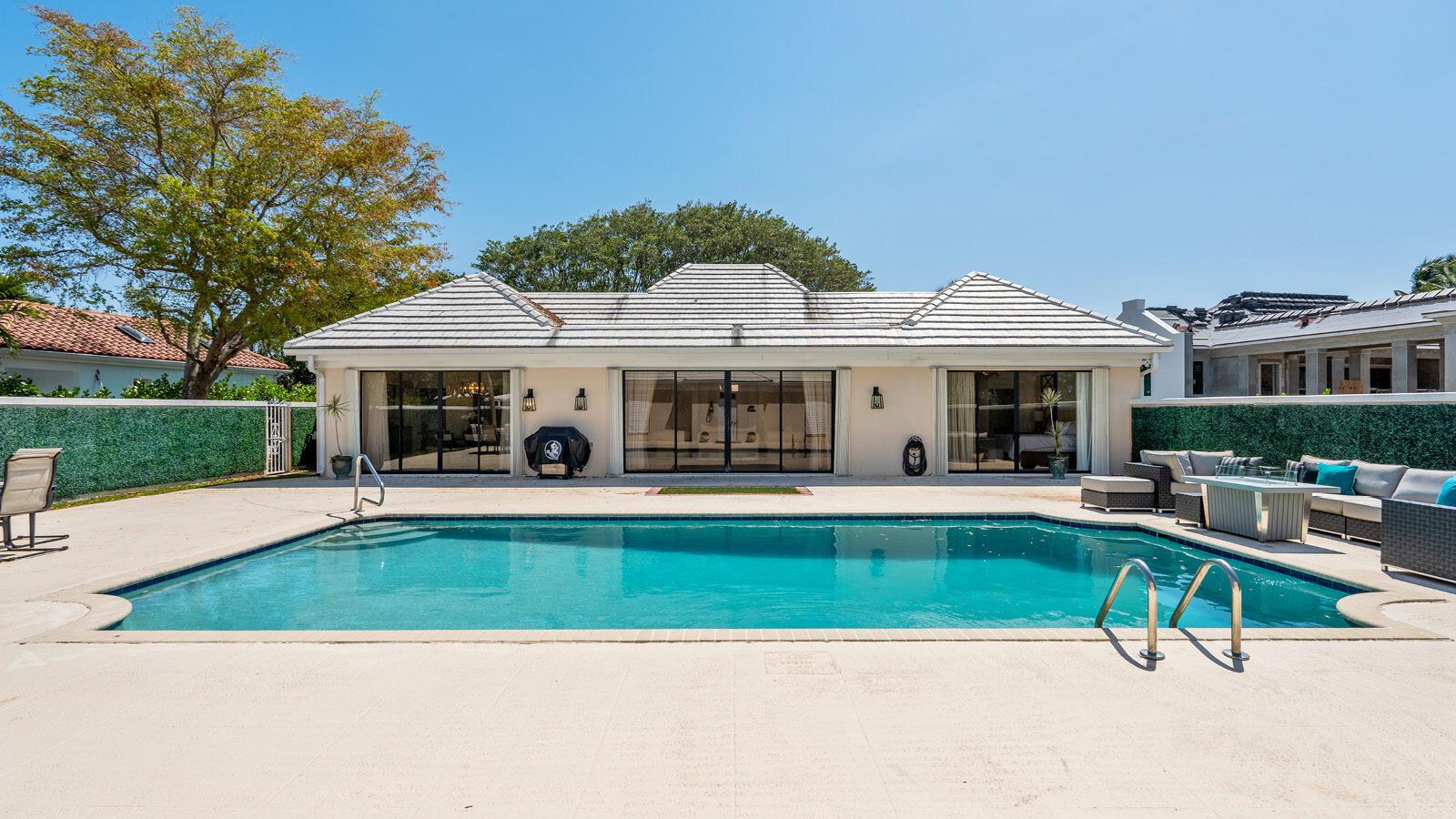 OLD PORT VILLAGE 1 A - Residential