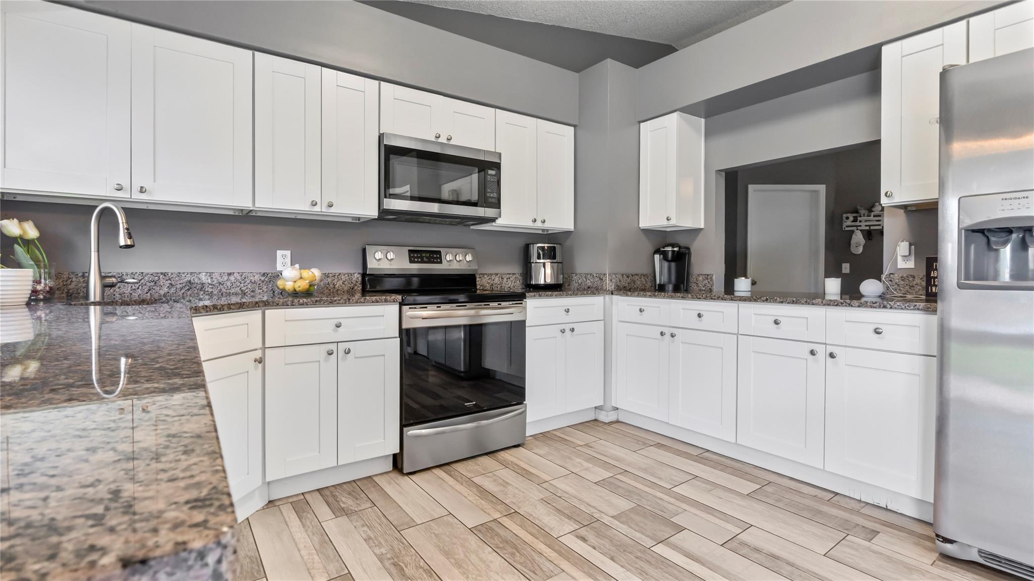 PORT ST LUCIE SECTION 4 - Residential