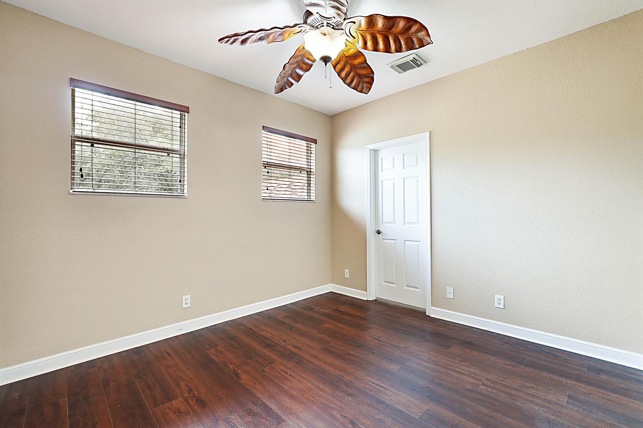 TERRACINA JOHNSON PROPERT - Residential Lease