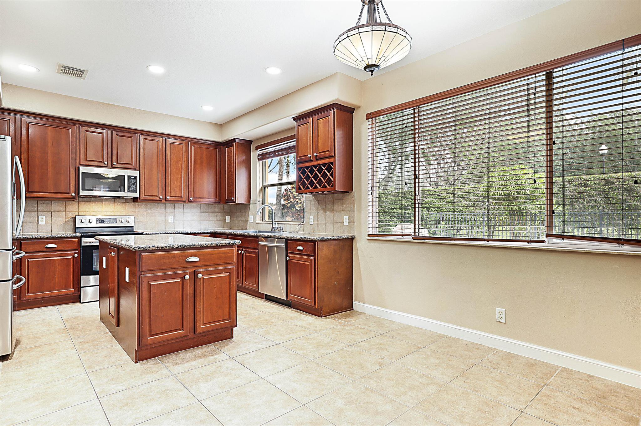 TERRACINA JOHNSON PROPERT - Residential Lease