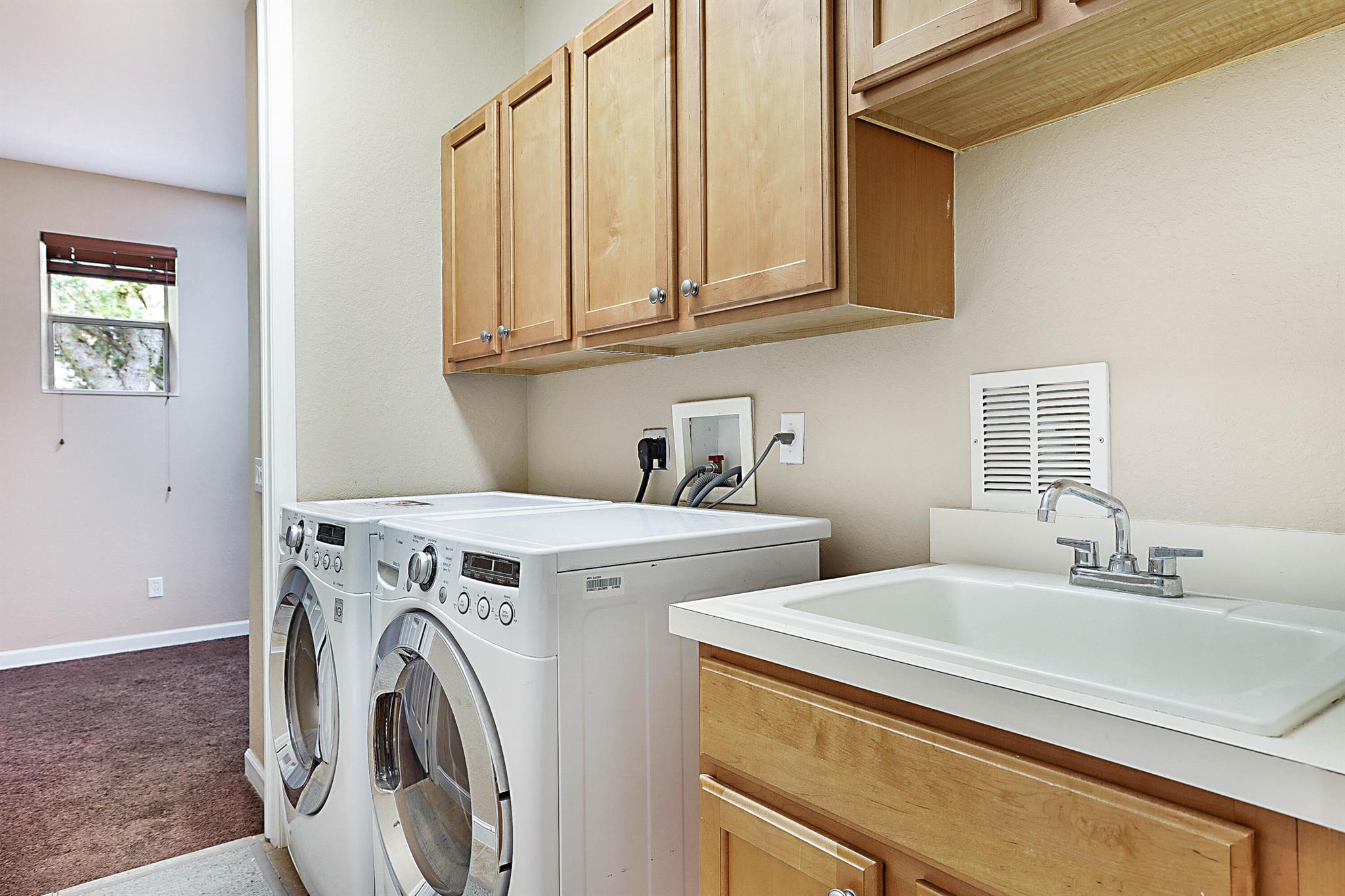 TERRACINA JOHNSON PROPERT - Residential Lease