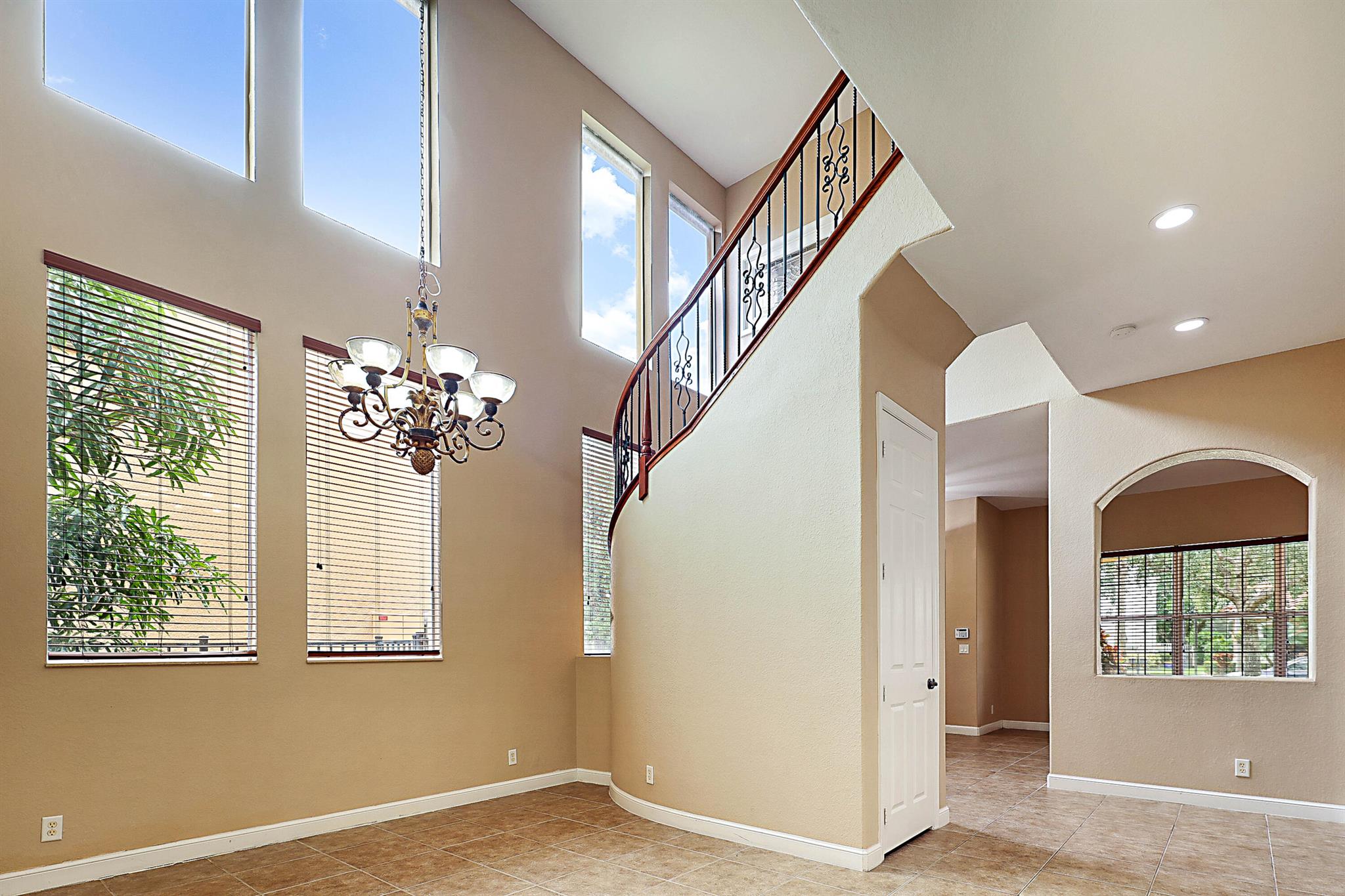 TERRACINA JOHNSON PROPERT - Residential Lease