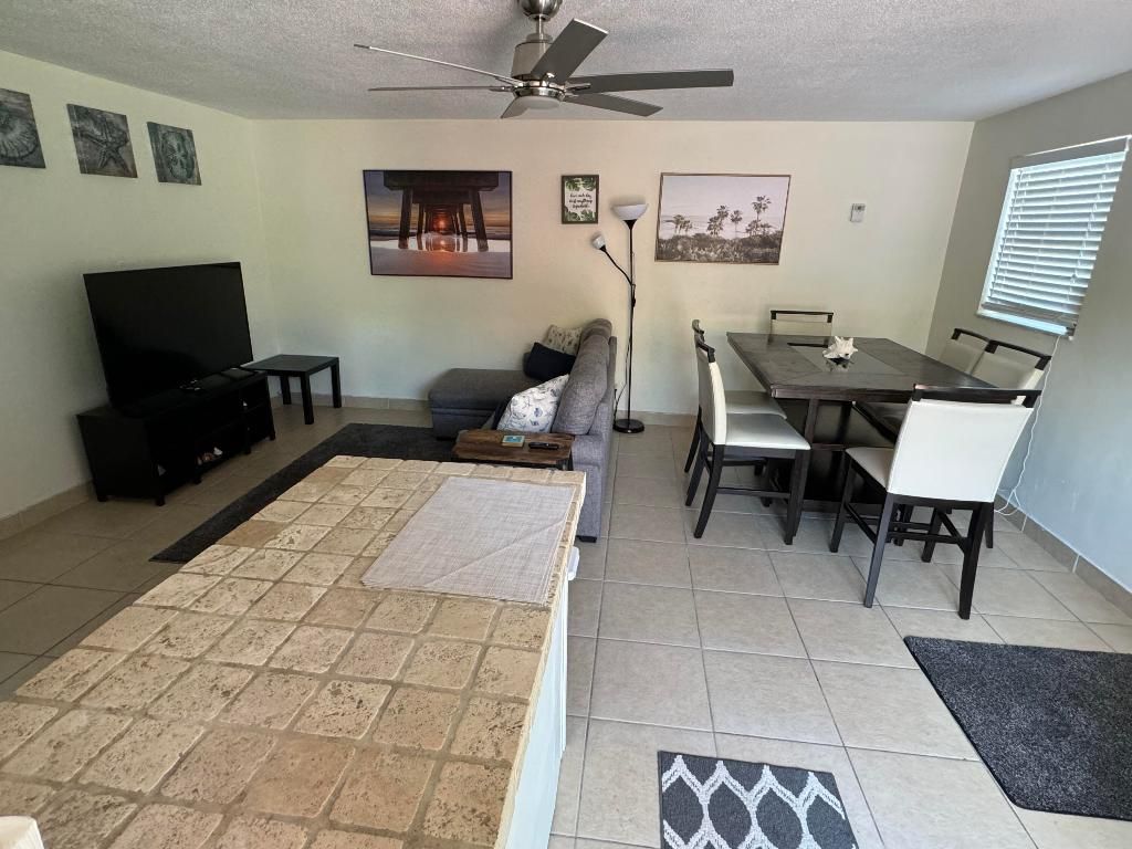 Photo of 1932 NE 7th Street N #5, Deerfield Beach, FL 33441 (MLS # R10989912)
