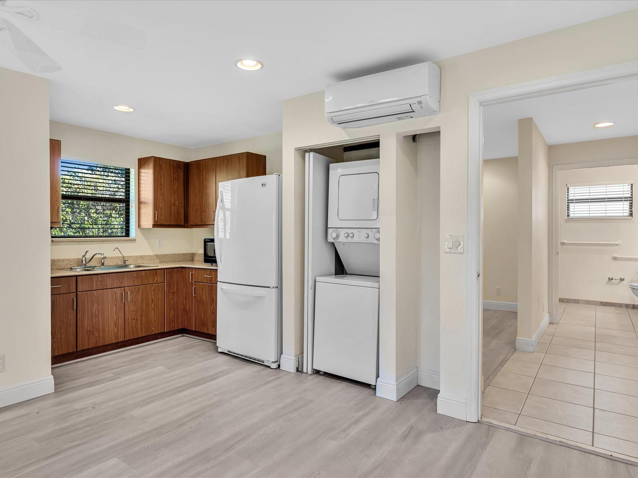 Maple Wood/Treasure Island - Residential