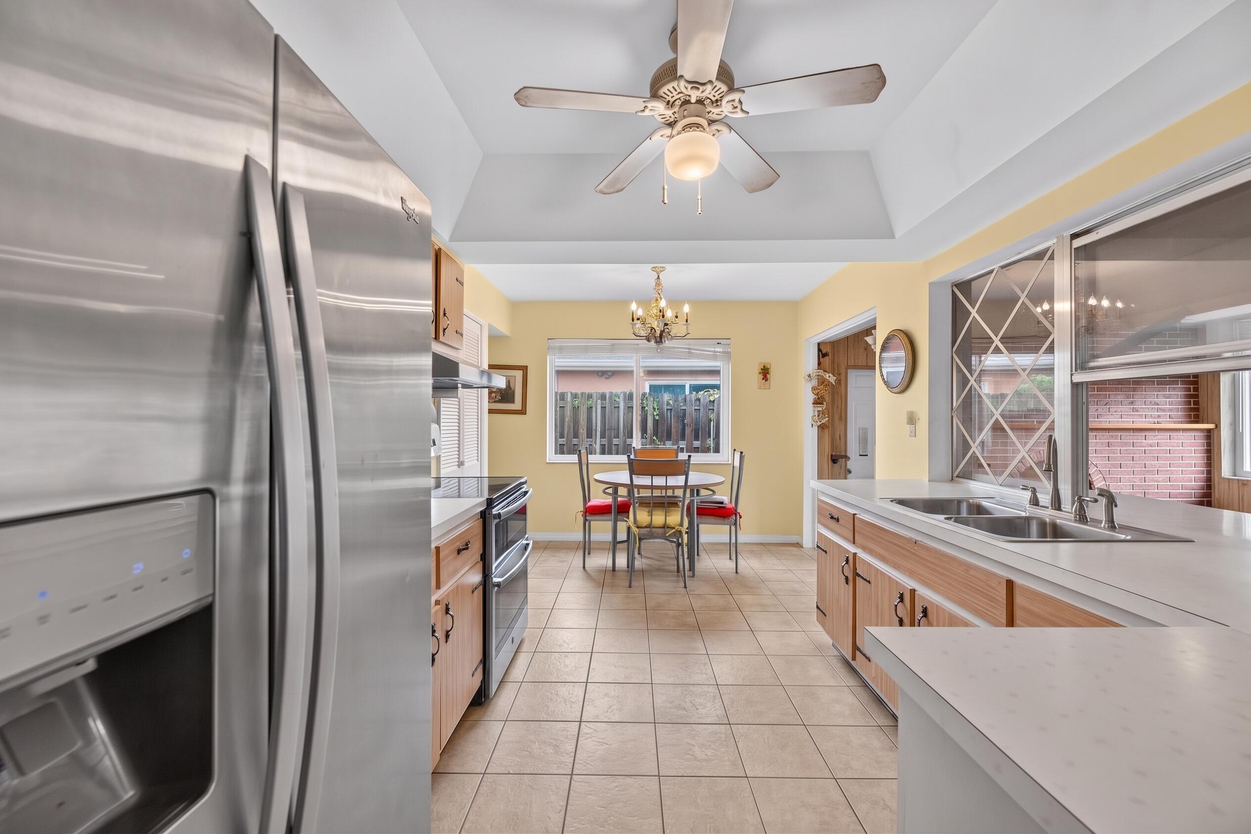 3550 NW 33RD Terrace W