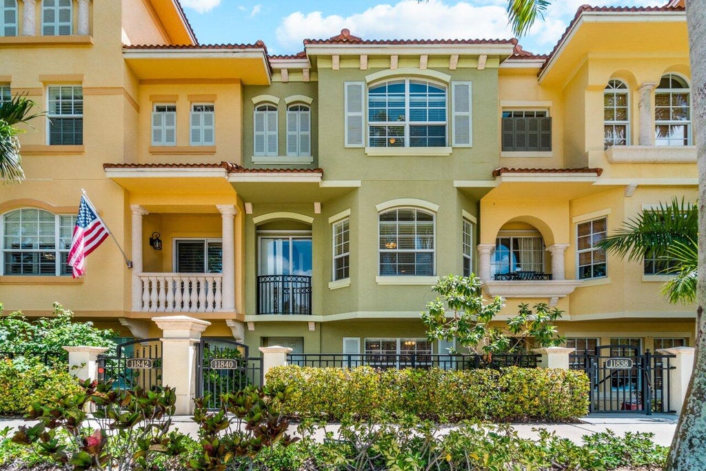 Photo of 11840 Valencia Gardens Avenue, Palm Beach Gardens, FL 33410 (MLS # R11079818)