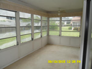 TWIN LAKES SOUTH & TOWN VILLAS CONDO - Residential