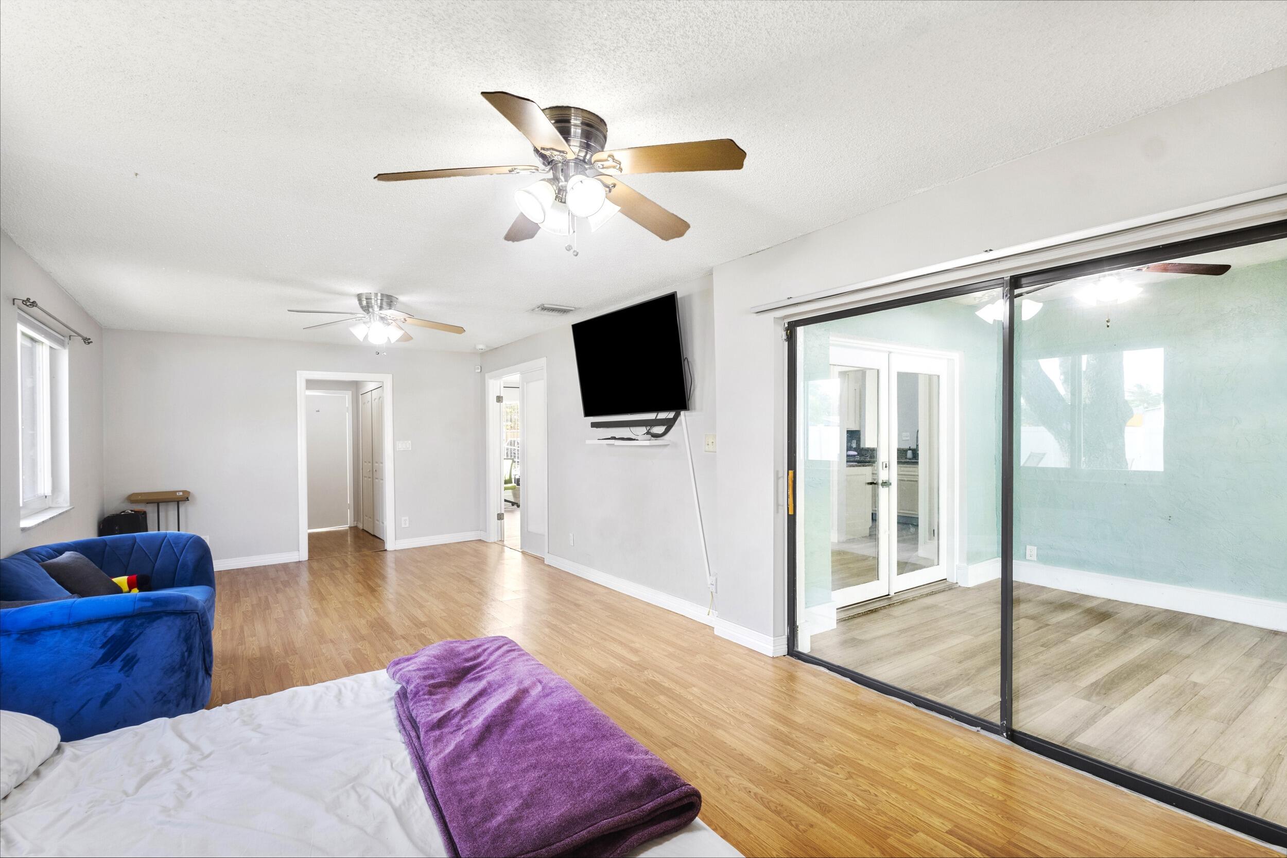 TALLMAN PINES - Residential