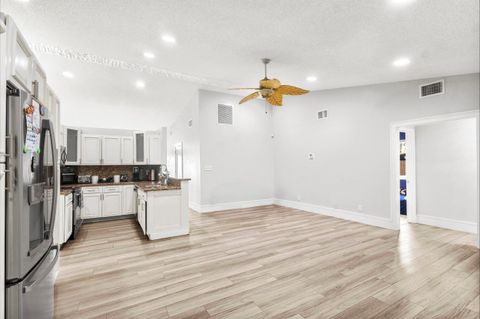 Tiny photo for 4040 NE 6th Avenue, Deerfield Beach, FL 33064 (MLS # B26015050)