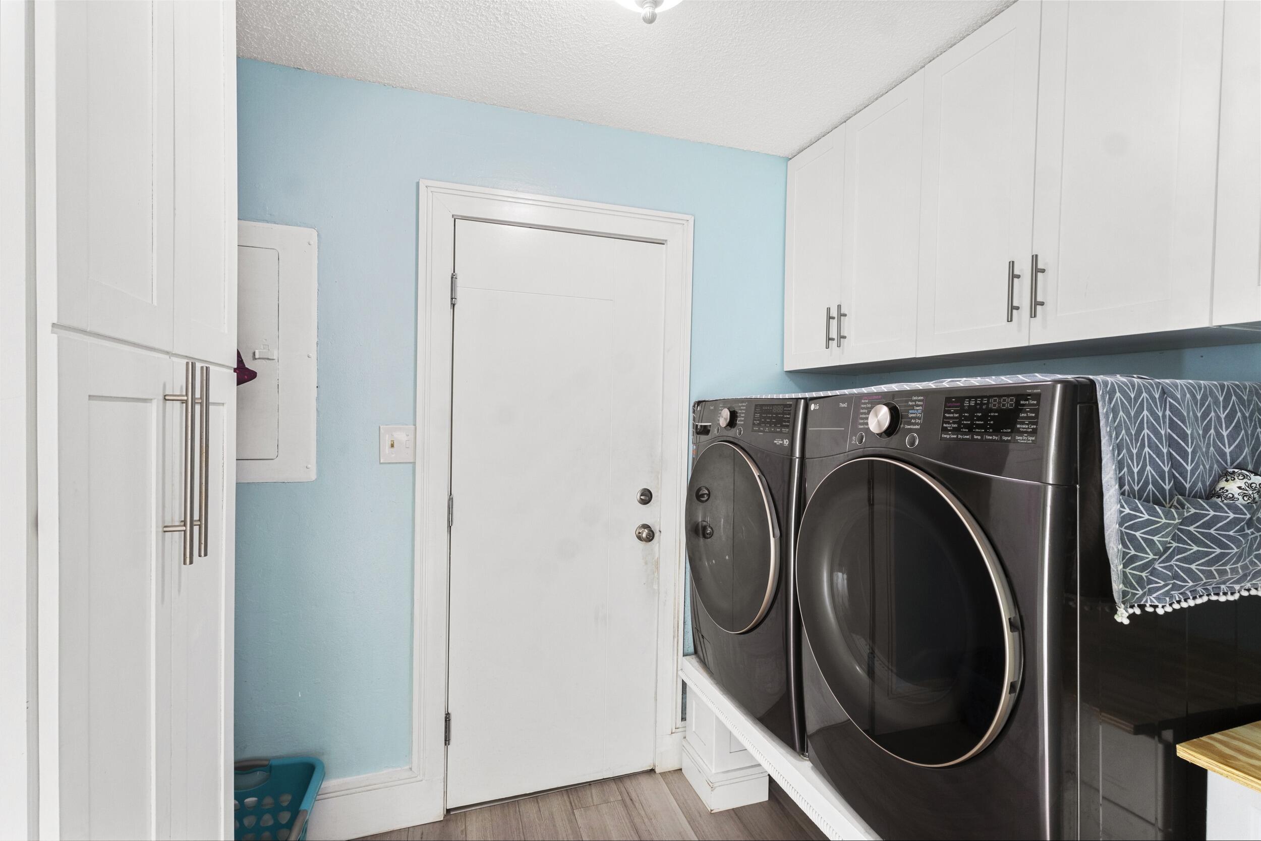 TALLMAN PINES - Residential