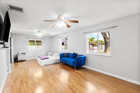 Tiny photo for 4040 NE 6th Avenue, Deerfield Beach, FL 33064 (MLS # B26015050)