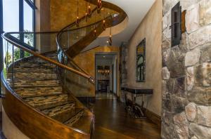 MAPLEWOOD - Residential